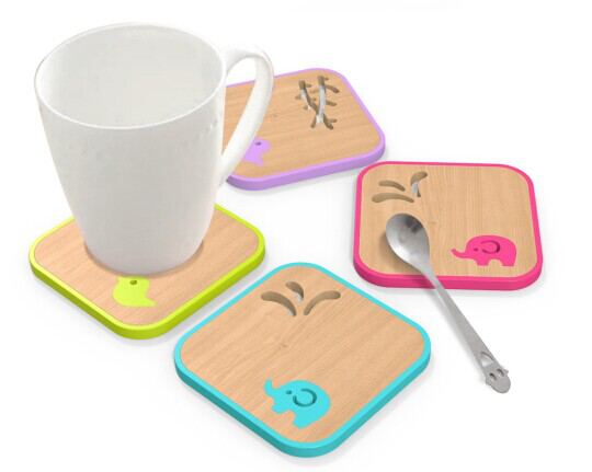Bamboo Carving Cup Mat with Silicone Animal Shape InsertEdge